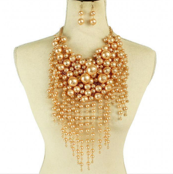 Pearl drop chunky necklace set